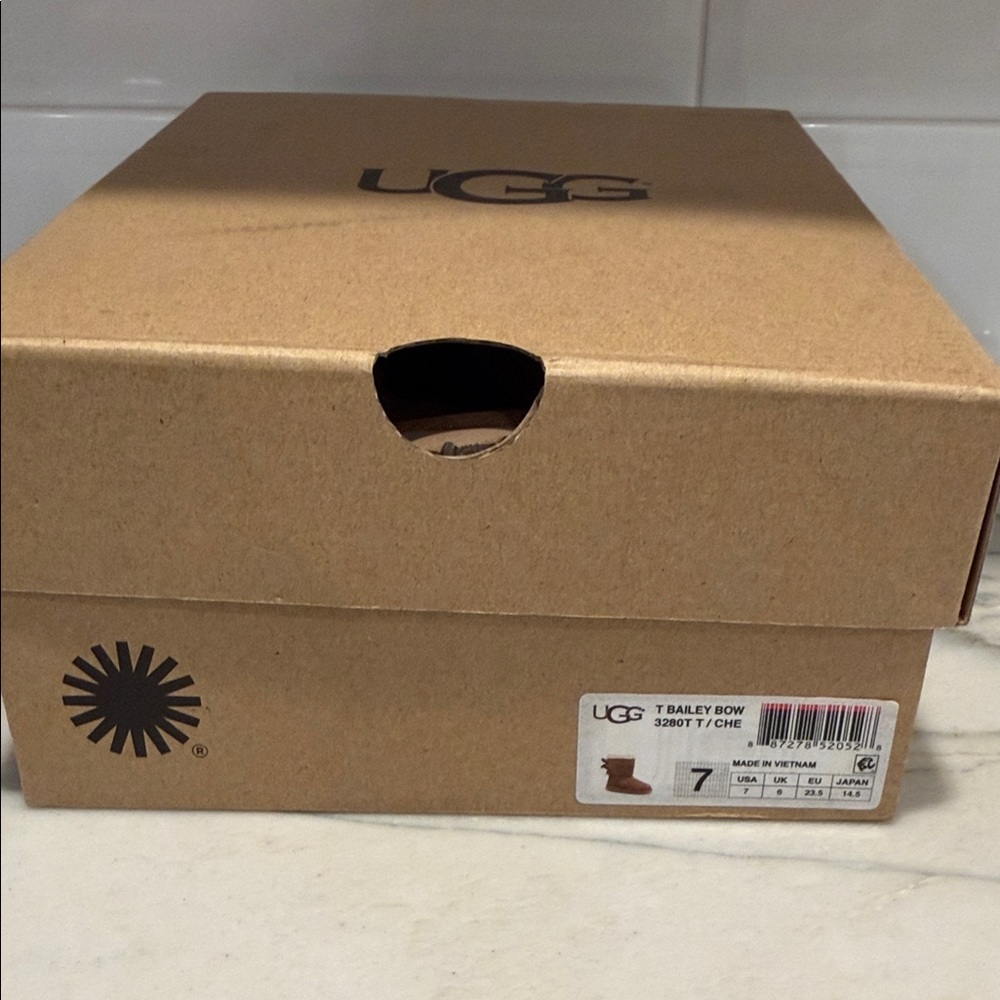 UGG Bailey Bow Boot in Chestnut - Picture 5 of 5